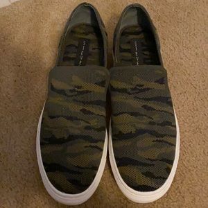 Steve Madden camo slip on sneaker